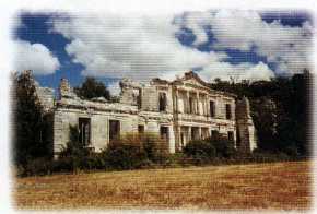 La Celle Saint-Avant Château